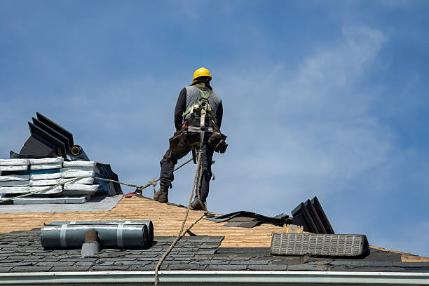 Professional Roofing technician working in Franklin Park, NJ